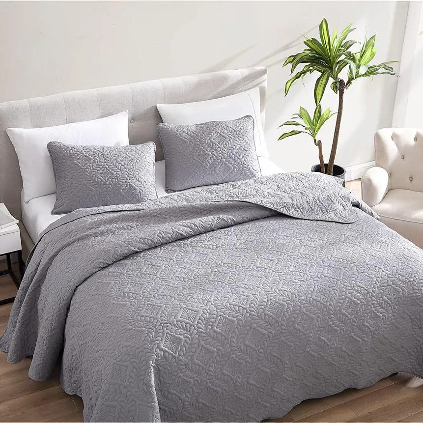 3-Piece: Ivy Bedspread Quilt Set